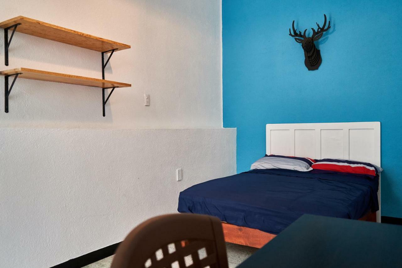 Hostal Americana Γκουανταλαχάρα Εξωτερικό φωτογραφία