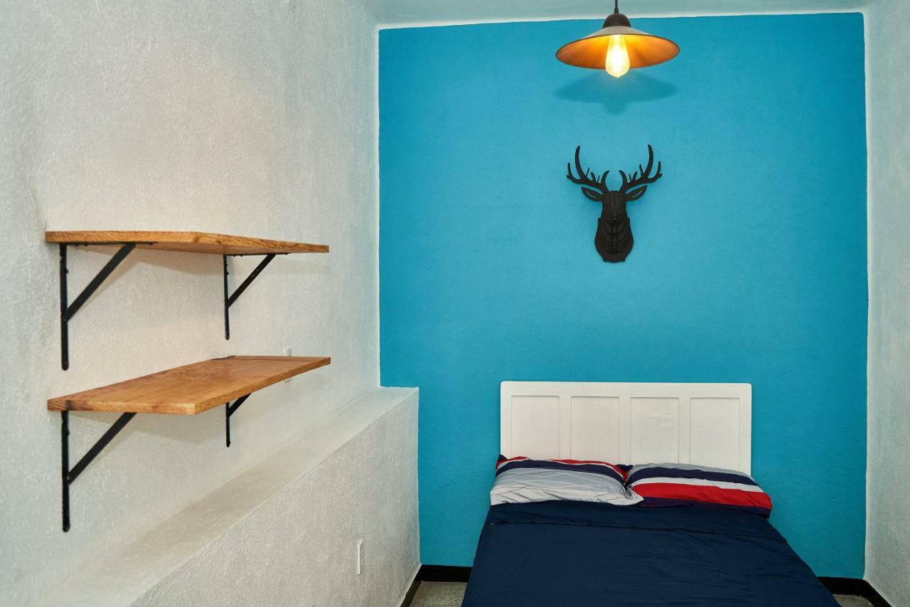 Hostal Americana Γκουανταλαχάρα Εξωτερικό φωτογραφία
