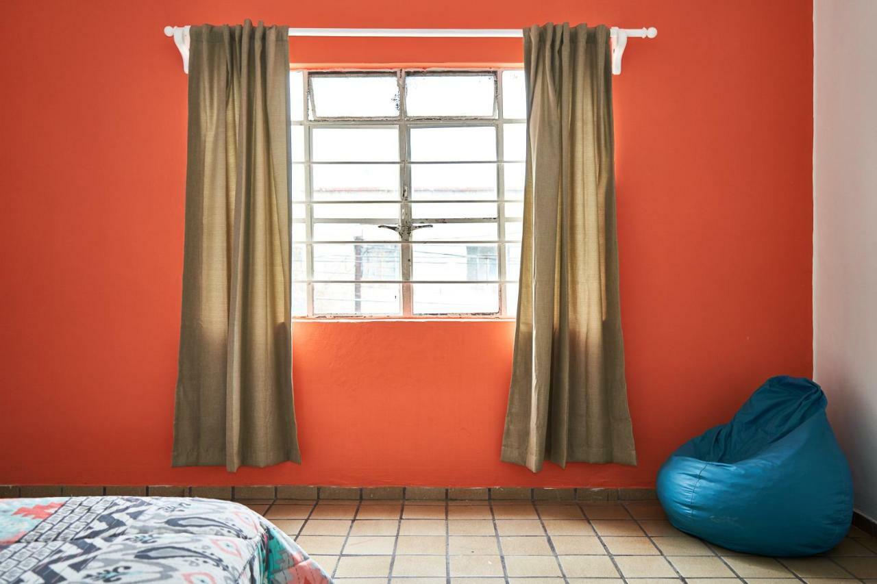 Hostal Americana Γκουανταλαχάρα Εξωτερικό φωτογραφία