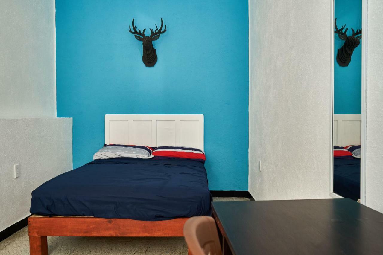 Hostal Americana Γκουανταλαχάρα Εξωτερικό φωτογραφία